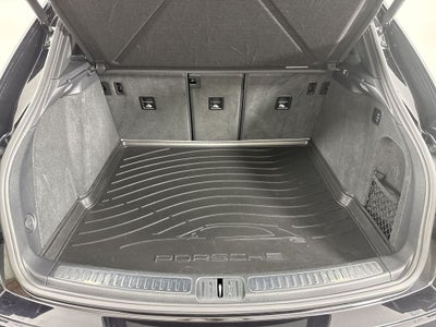 2024 Porsche Macan GTS