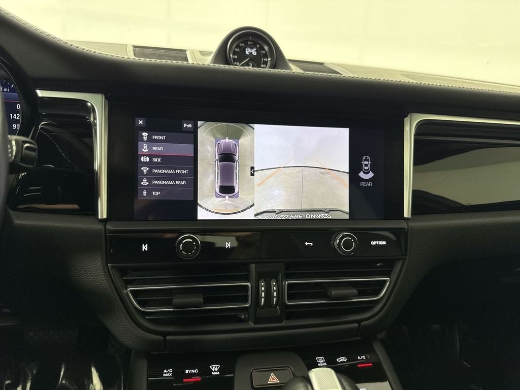 2024 Porsche Macan GTS