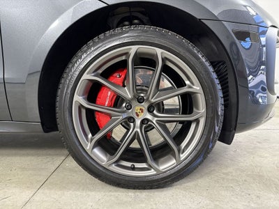 2025 Porsche Macan GTS