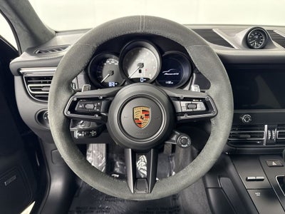 2025 Porsche Macan GTS