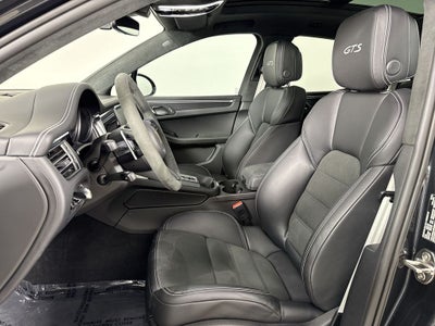2025 Porsche Macan GTS