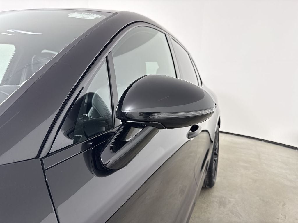 2026 Porsche Macan GTS