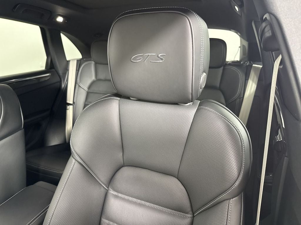 2026 Porsche Macan GTS