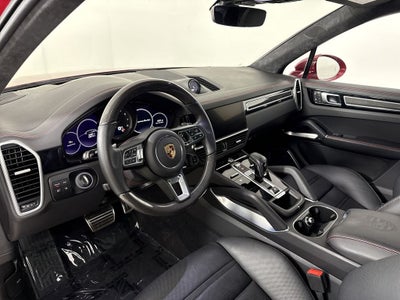 2023 Porsche Cayenne Turbo