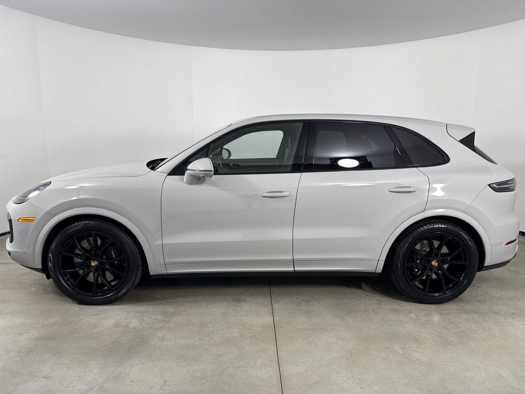 2023 Porsche Cayenne Turbo