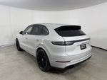 2023 Porsche Cayenne Turbo