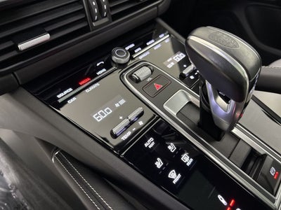 2023 Porsche Cayenne Turbo