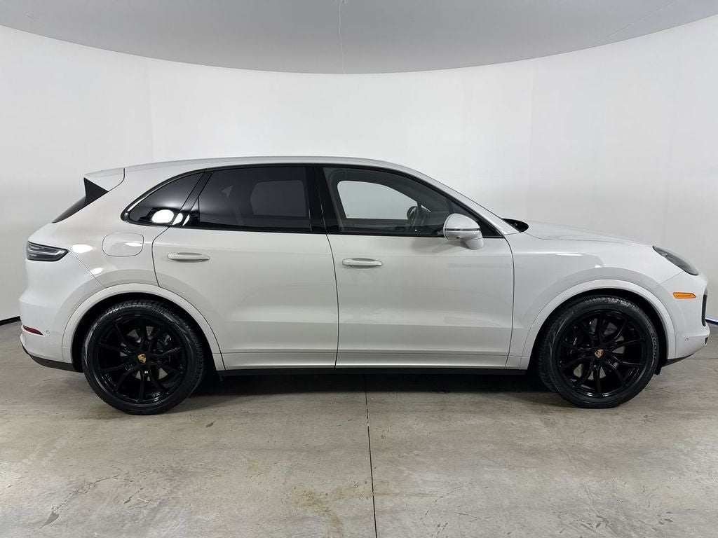 2023 Porsche Cayenne Turbo