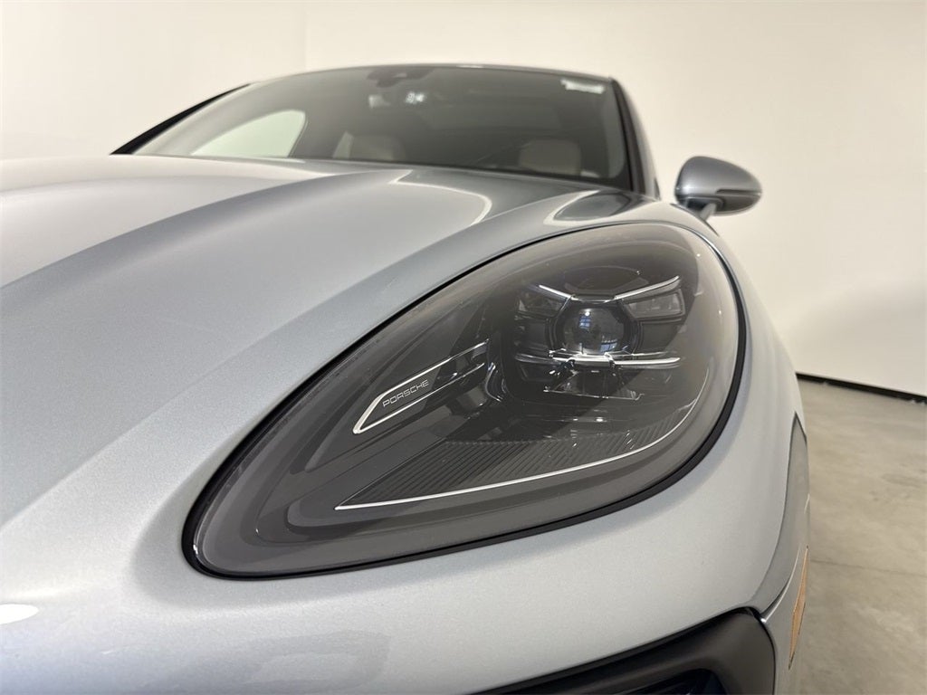 2023 Porsche Macan S