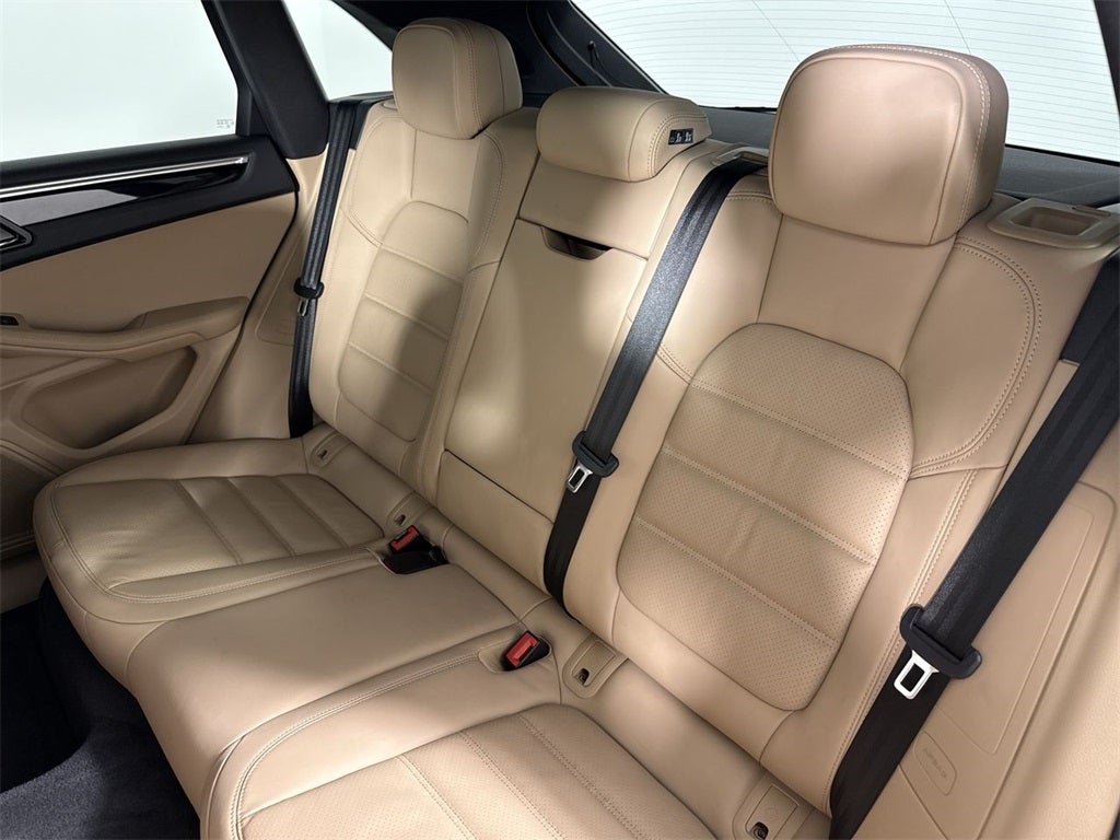 2023 Porsche Macan S