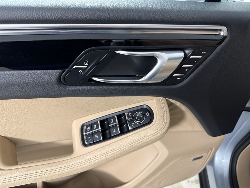 2023 Porsche Macan S