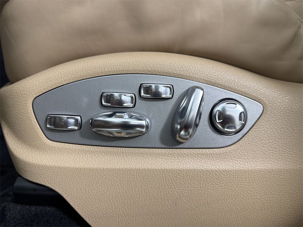 2023 Porsche Macan S