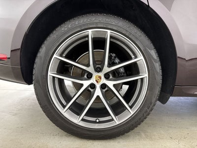2023 Porsche Macan S