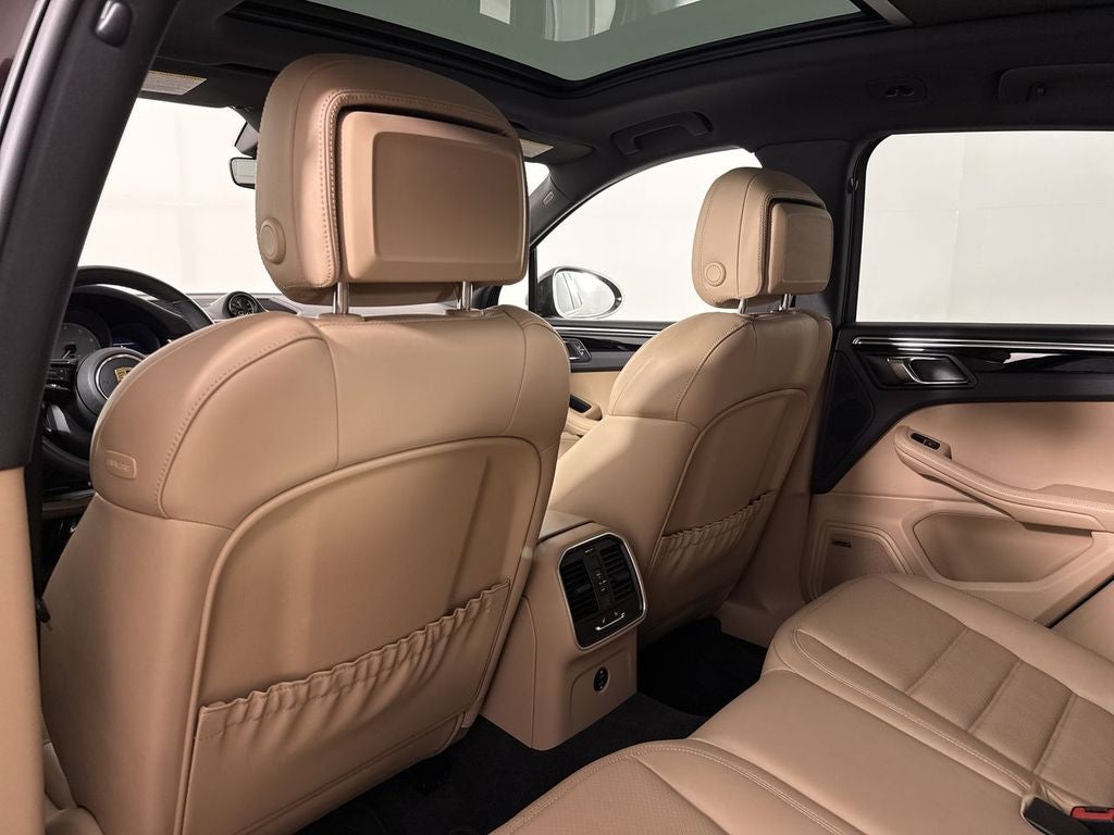 2023 Porsche Macan S