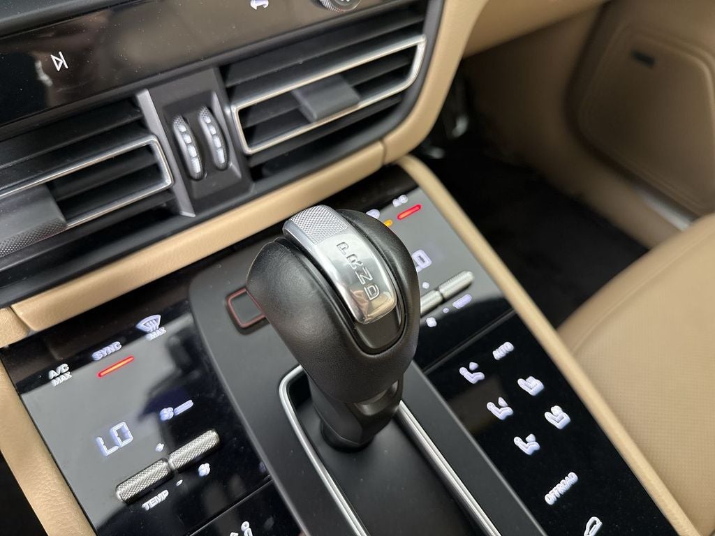 2023 Porsche Macan S