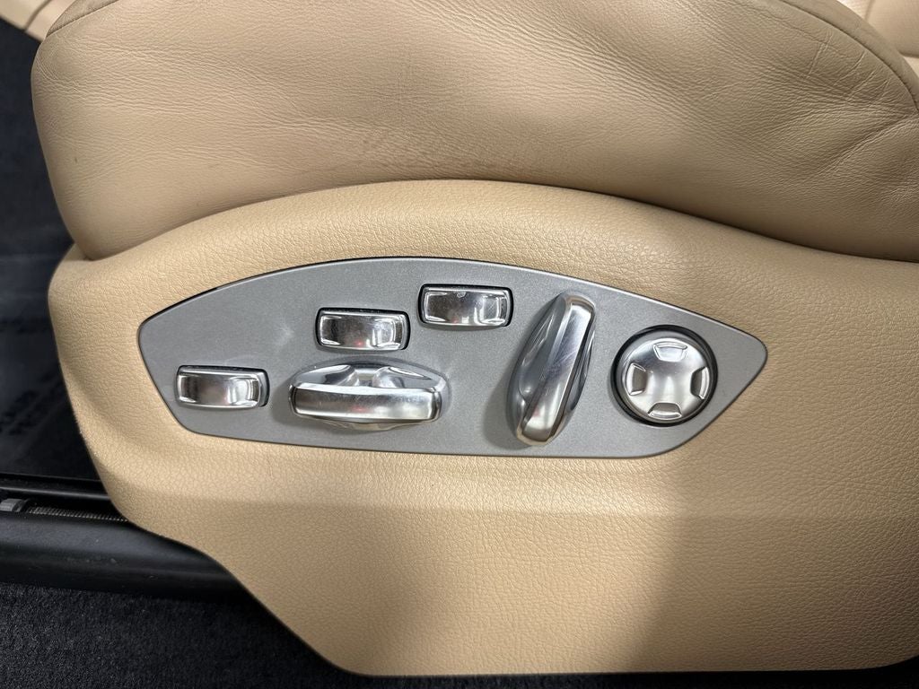 2023 Porsche Macan S