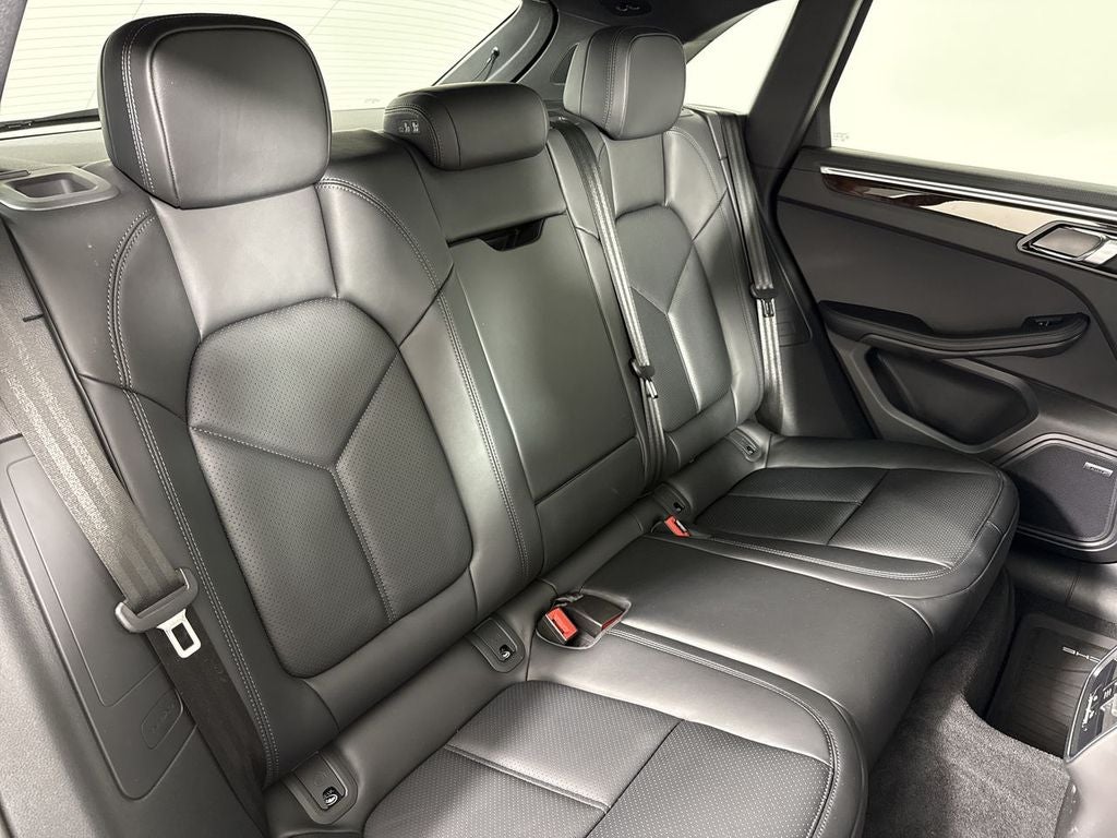 2024 Porsche Macan S