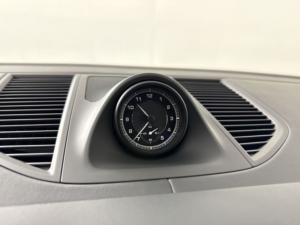 2024 Porsche Macan S