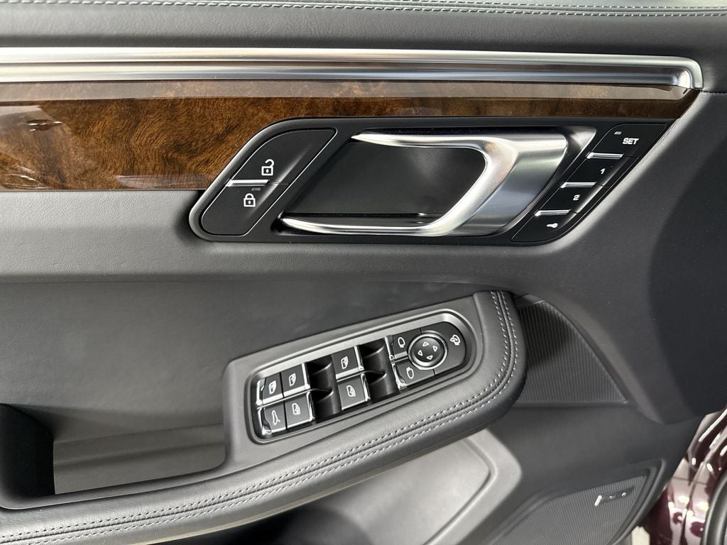 2024 Porsche Macan S