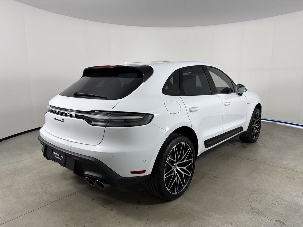 2026 Porsche Macan S
