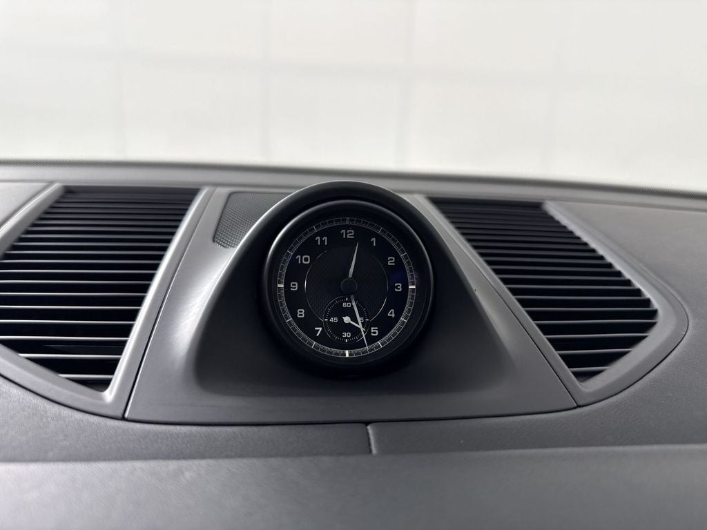 2023 Porsche Macan S
