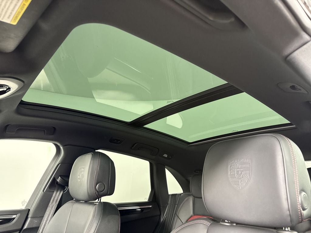 2023 Porsche Macan S