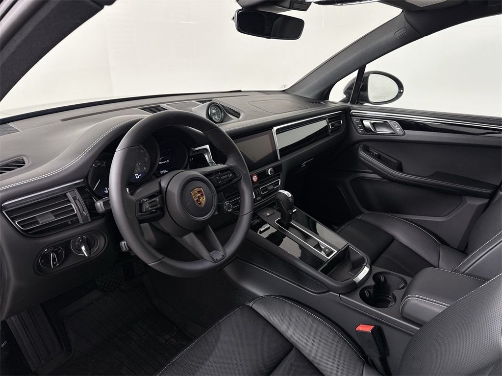2026 Porsche Macan S