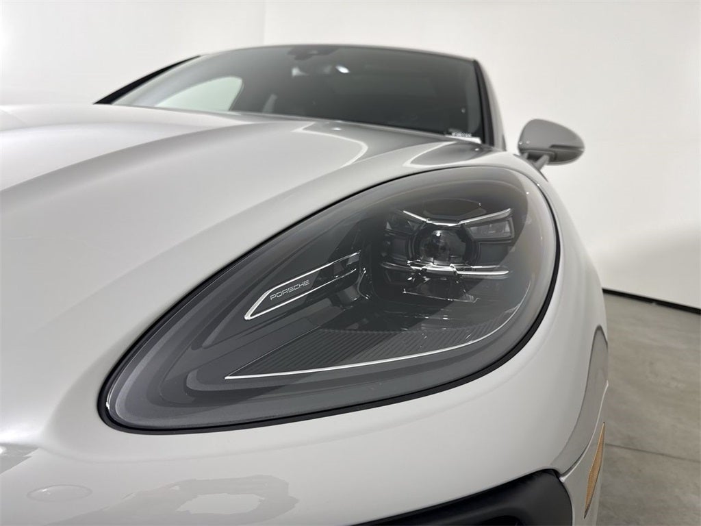 2026 Porsche Macan Macan S