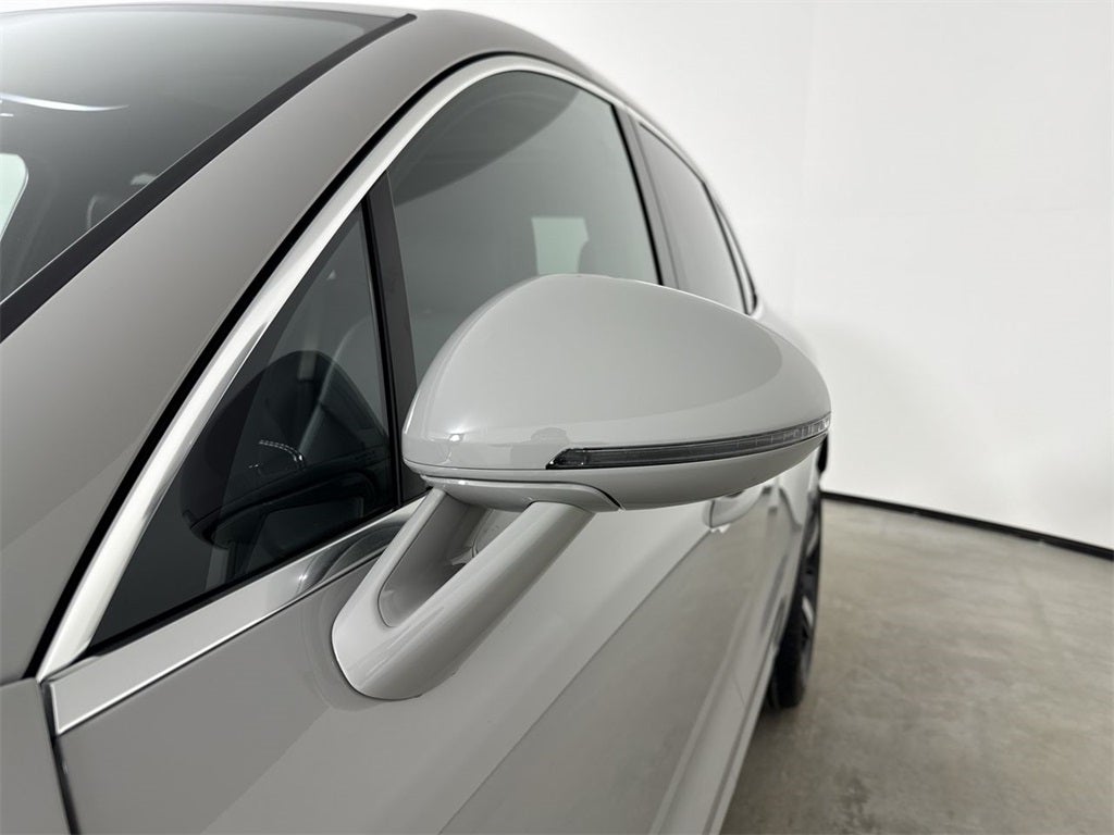 2026 Porsche Macan Macan S