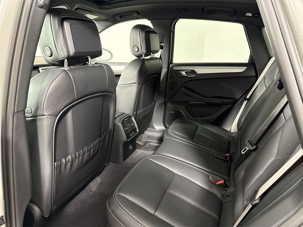 2026 Porsche Macan Macan S