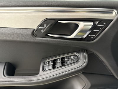 2026 Porsche Macan Macan S