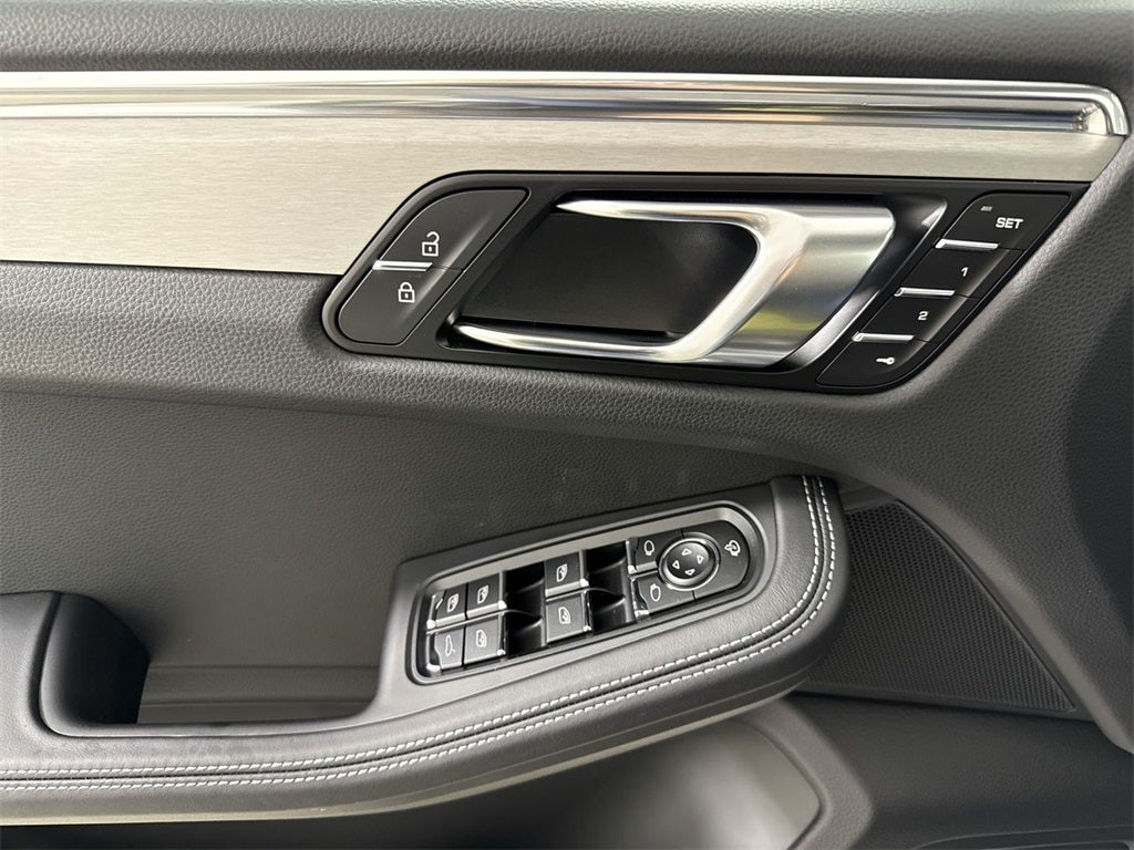 2026 Porsche Macan Macan S