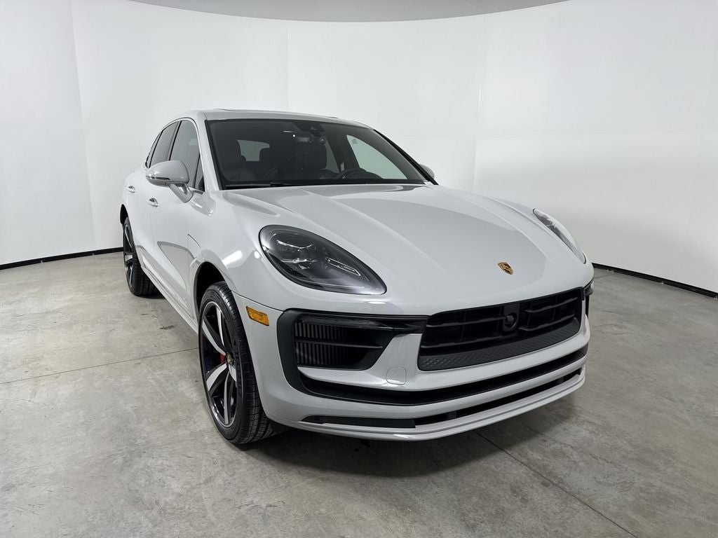 2026 Porsche Macan Macan S