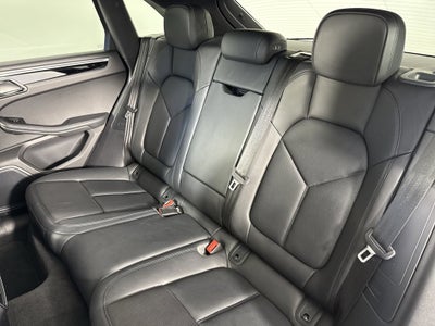 2023 Porsche Macan S