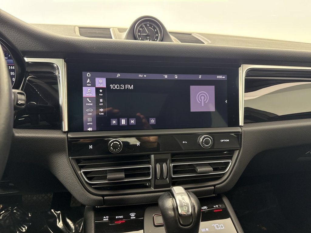2023 Porsche Macan S
