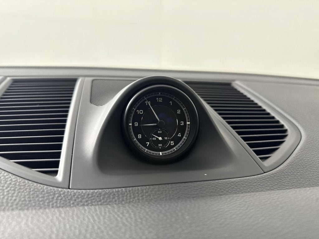 2023 Porsche Macan S