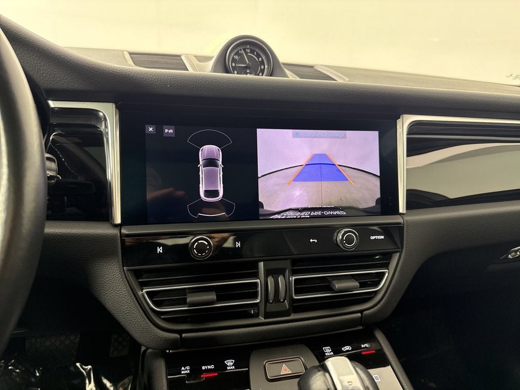 2023 Porsche Macan S