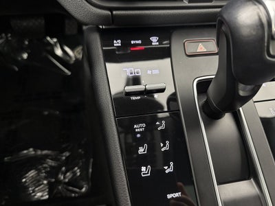 2023 Porsche Macan S
