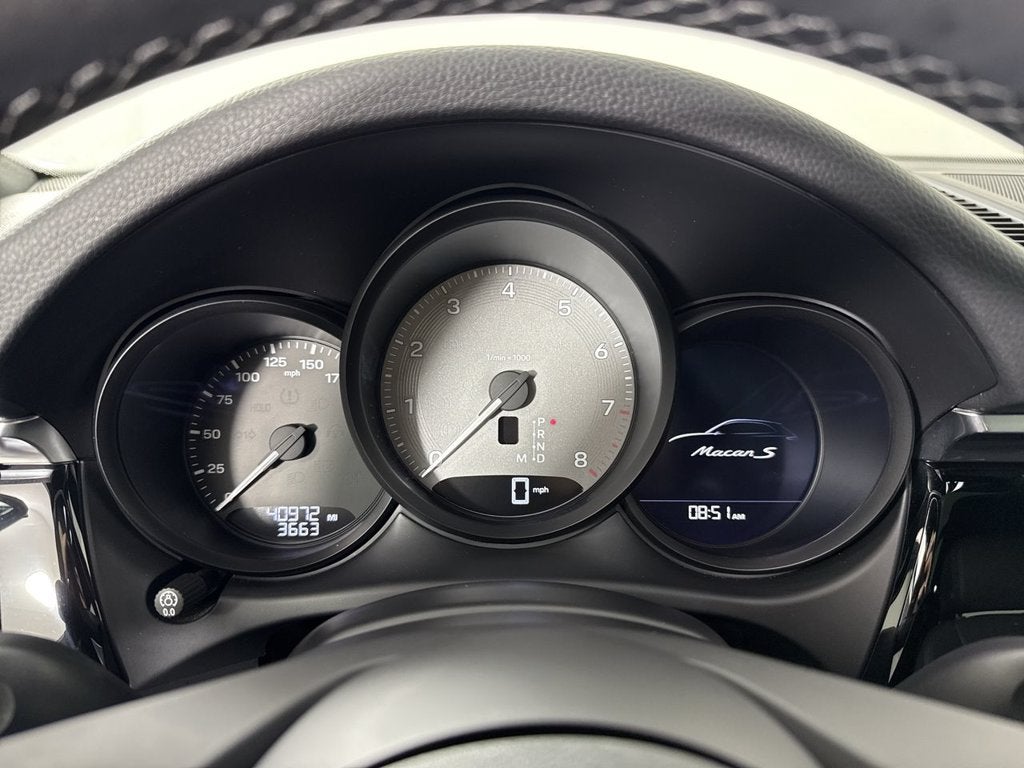 2023 Porsche Macan S