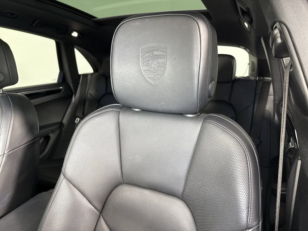 2023 Porsche Macan S