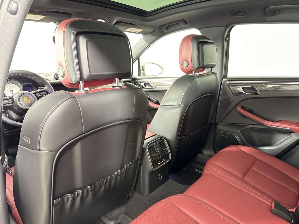 2026 Porsche Macan S