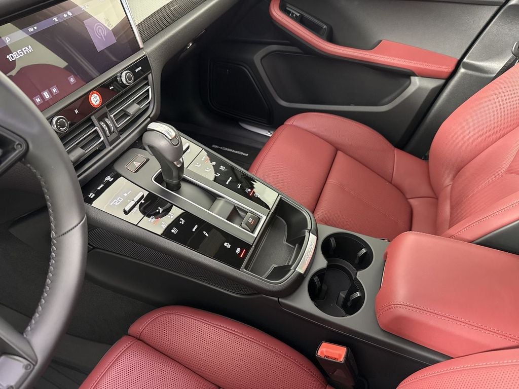 2026 Porsche Macan S