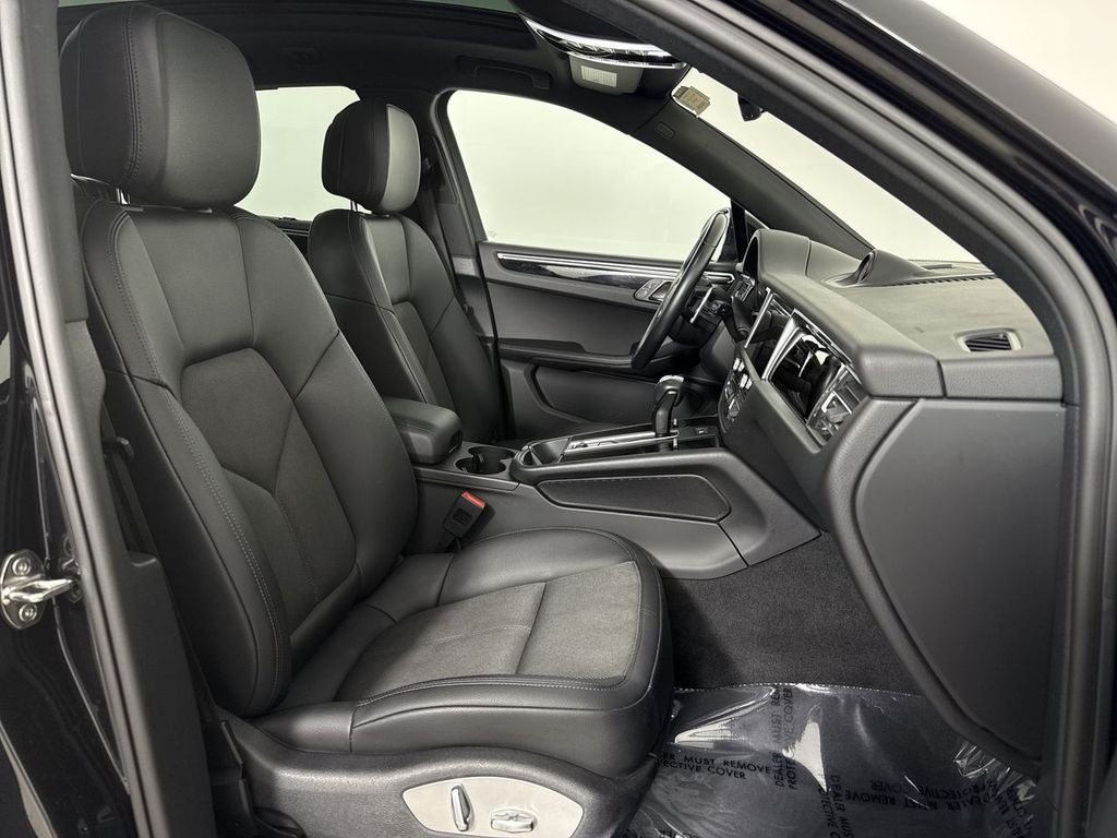 2022 Porsche Macan S