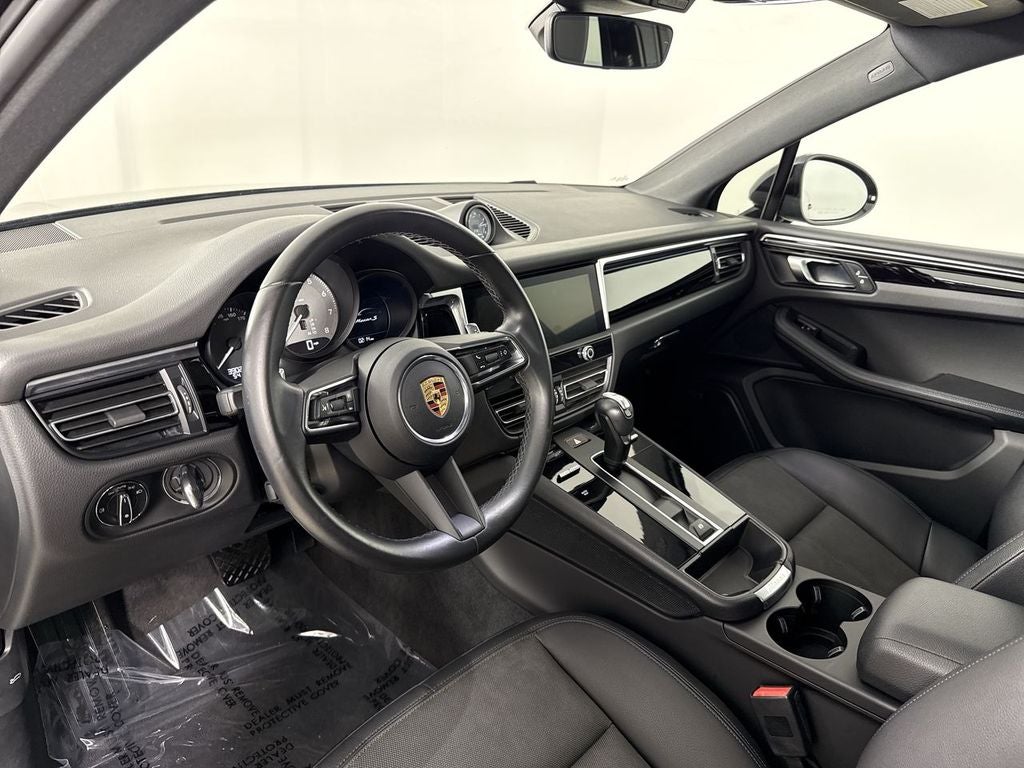 2022 Porsche Macan S