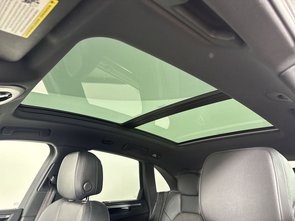 2022 Porsche Macan S