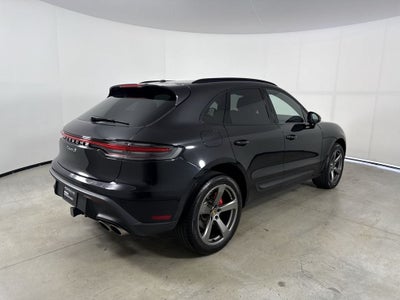 2022 Porsche Macan S