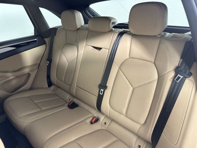 2022 Porsche Macan S