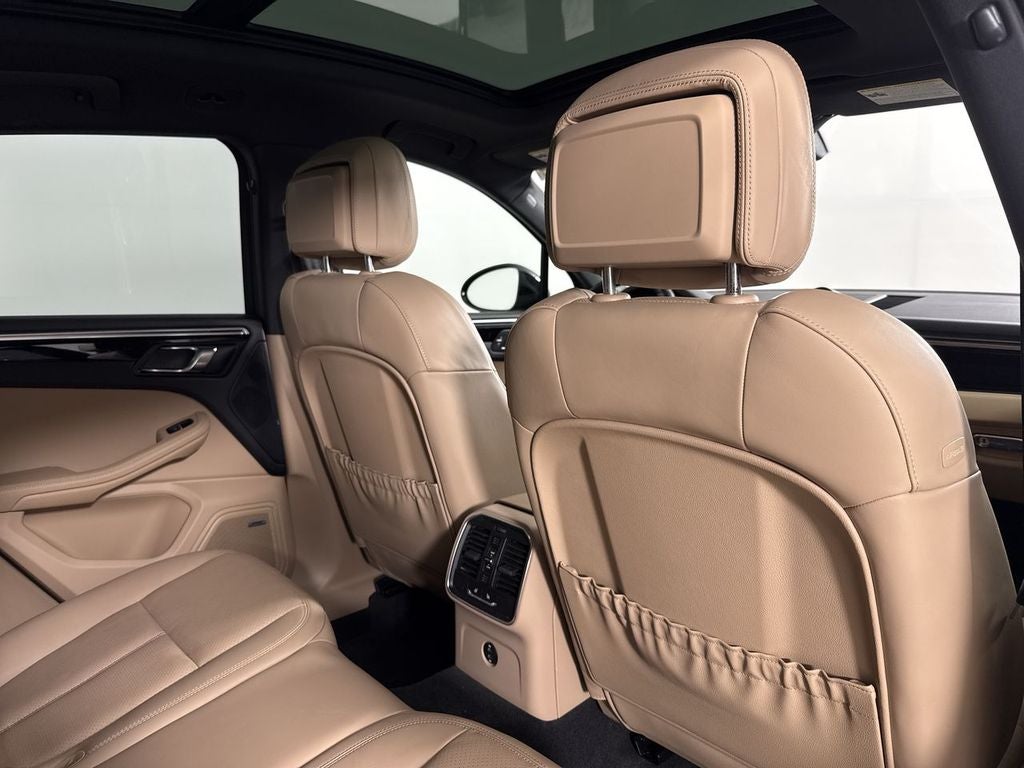 2022 Porsche Macan S