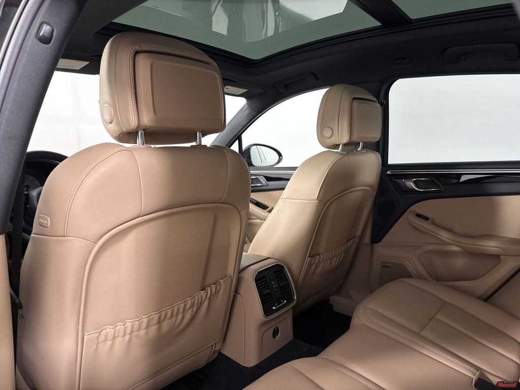 2022 Porsche Macan S