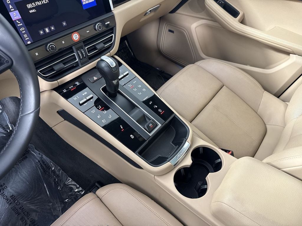 2022 Porsche Macan S